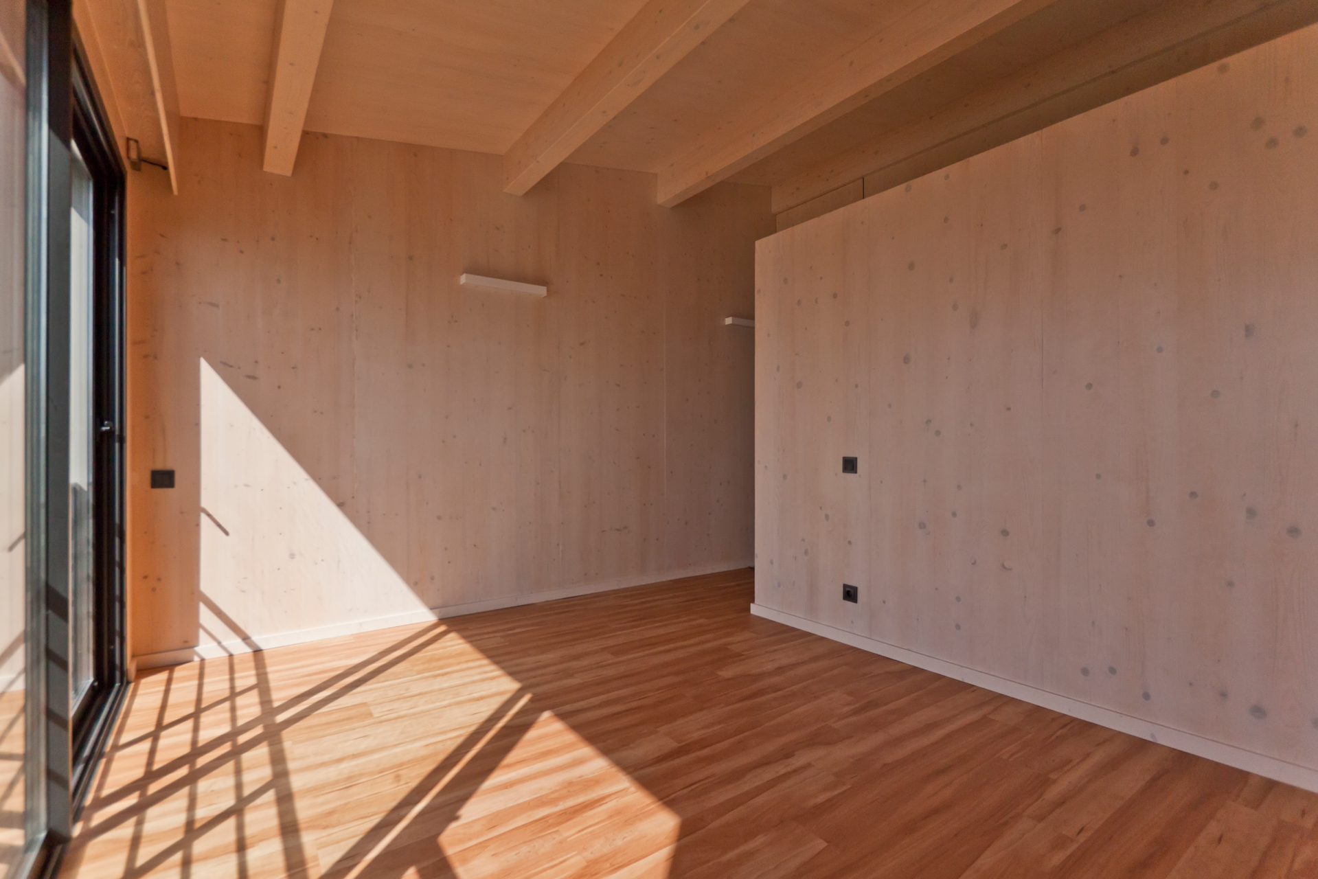 25%20%2016.015_sapiens 104i